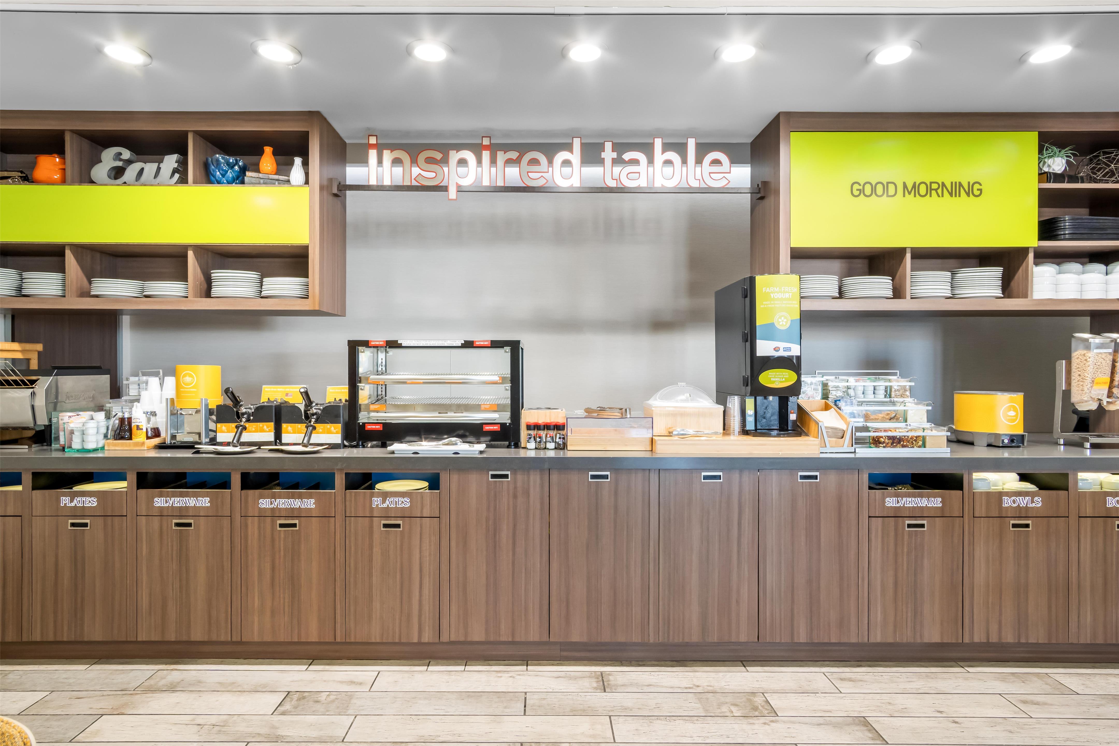 Breakfast Area | Home2 Suites by Hilton Fort Worth Northlake