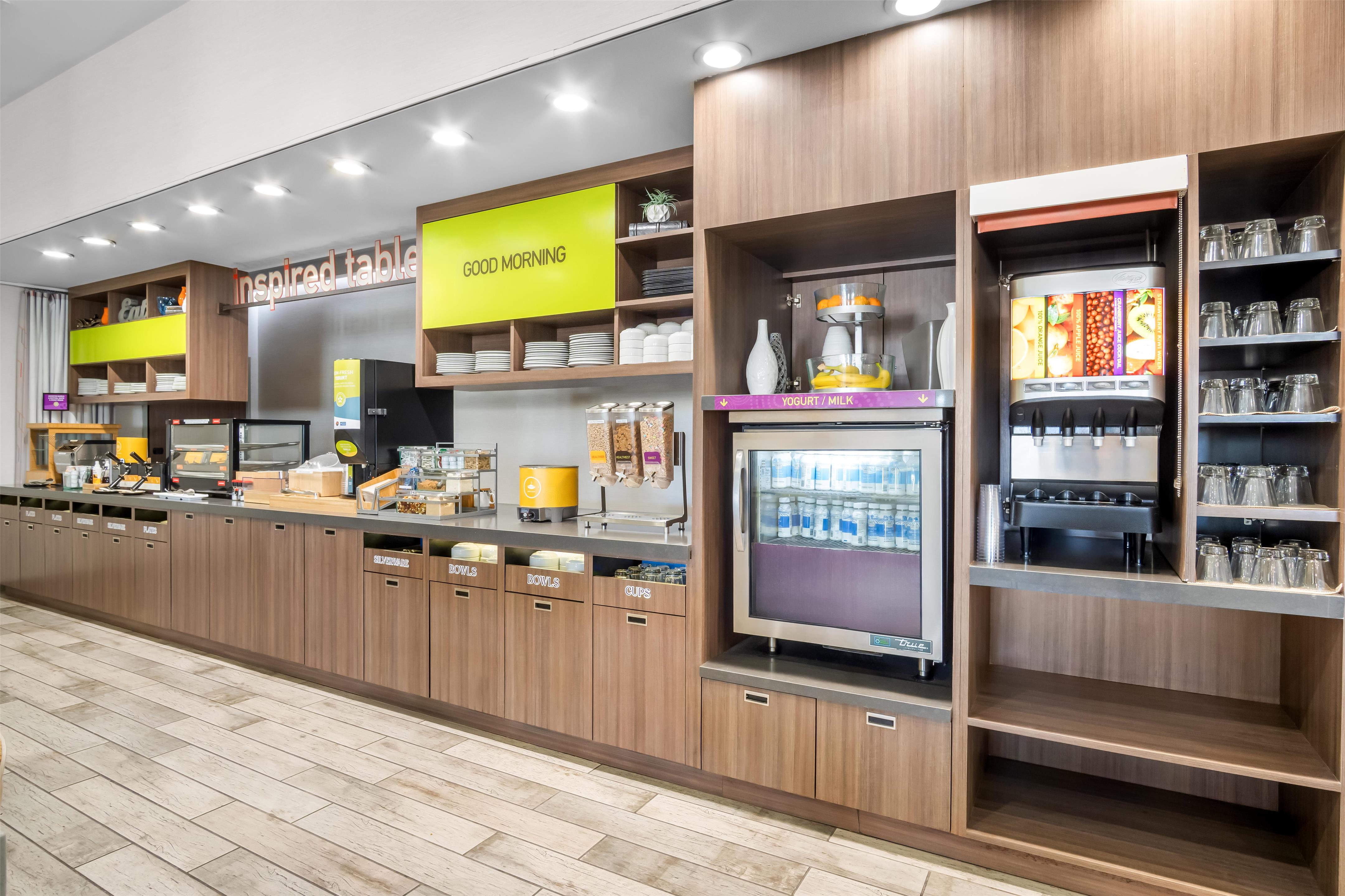 Breakfast Area | Home2 Suites by Hilton Fort Worth Northlake