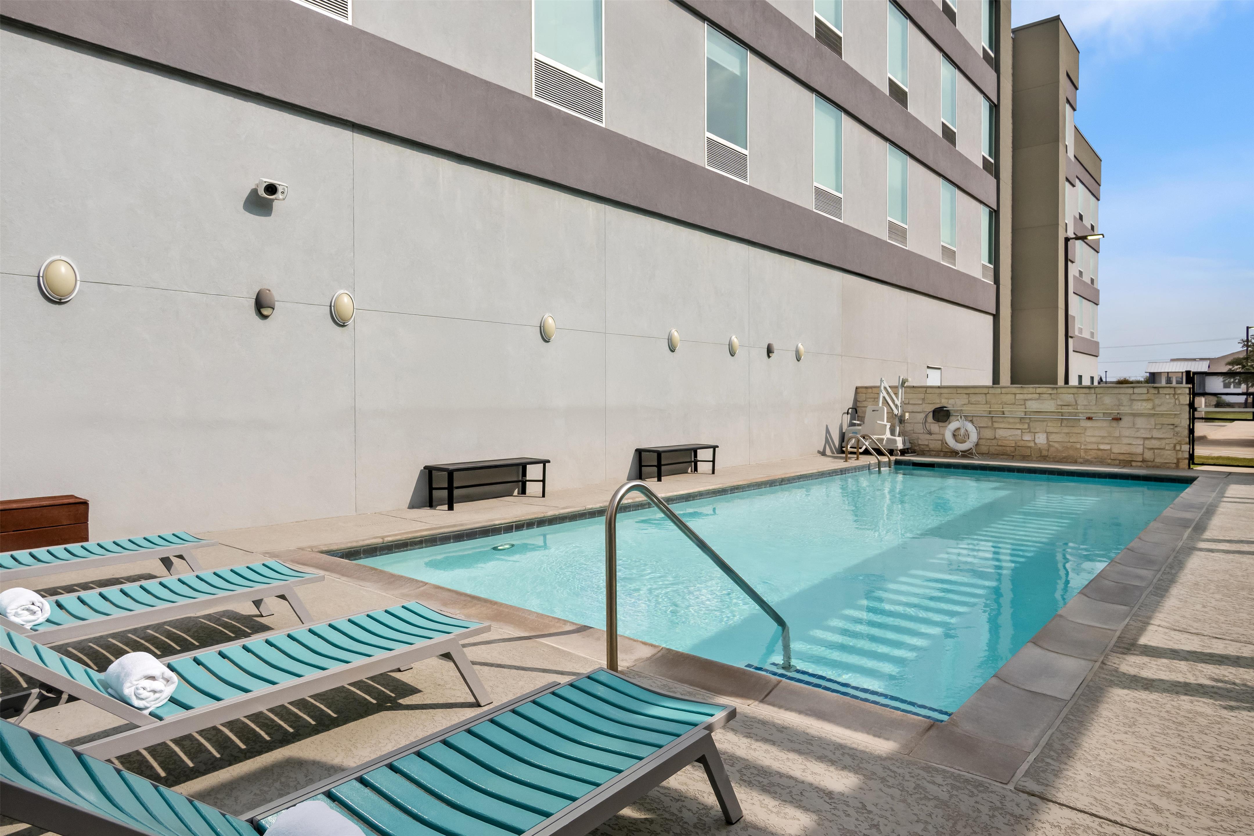 Pool | Home2 Suites by Hilton Fort Worth Northlake