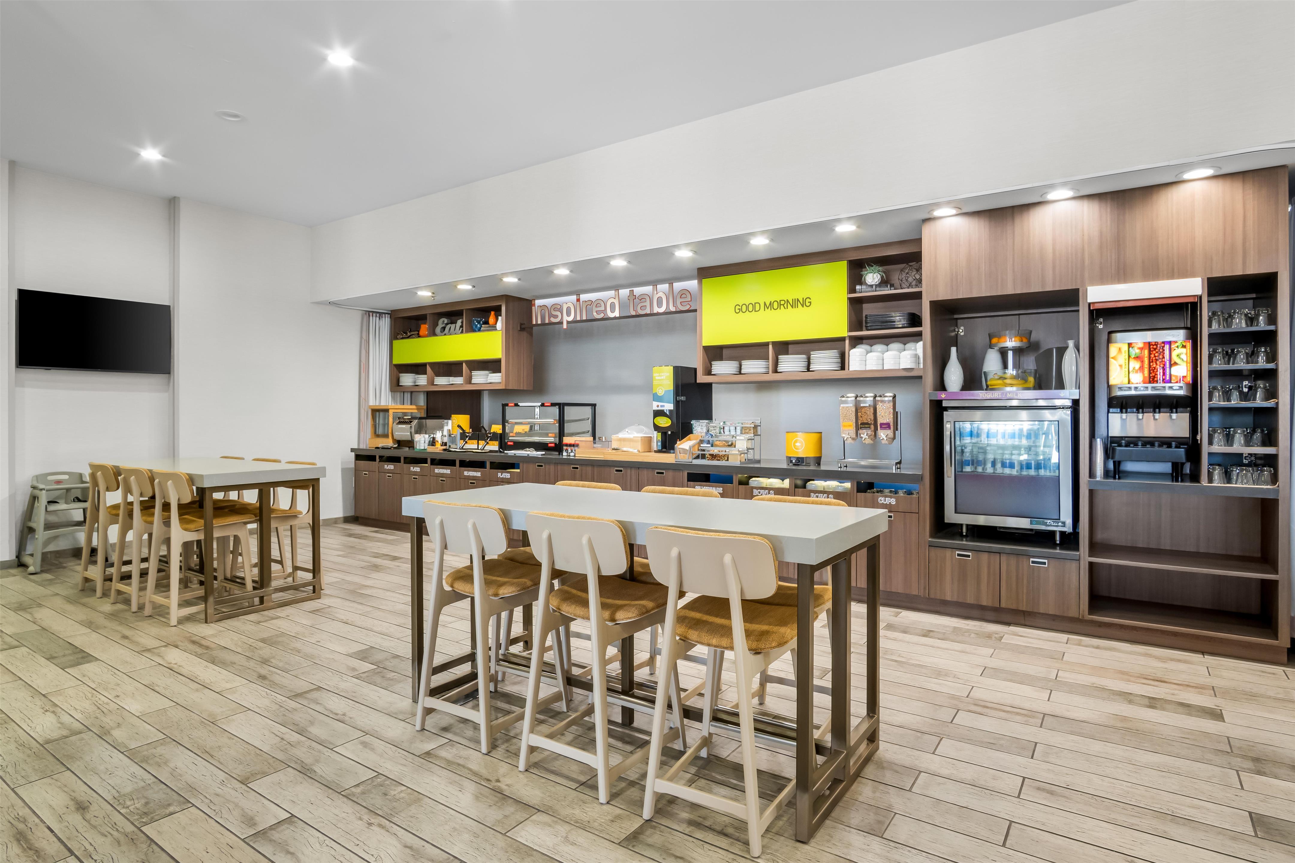 Breakfast Area | Home2 Suites by Hilton Fort Worth Northlake