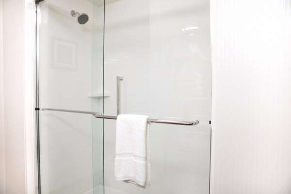  - Hampton Inn & Suites Big Rapids