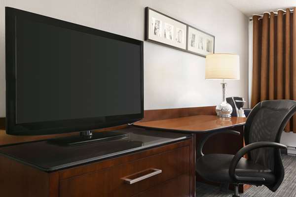  - Travelodge Hotel & Convention Centre Ste Foy