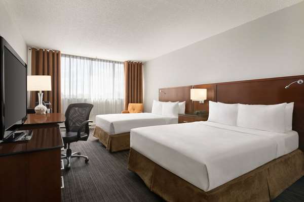  - Travelodge Hotel & Convention Centre Ste Foy