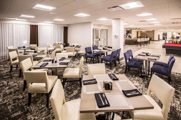 Restaurant - Wyndham Hotel O'Hare Airport Des Plaines