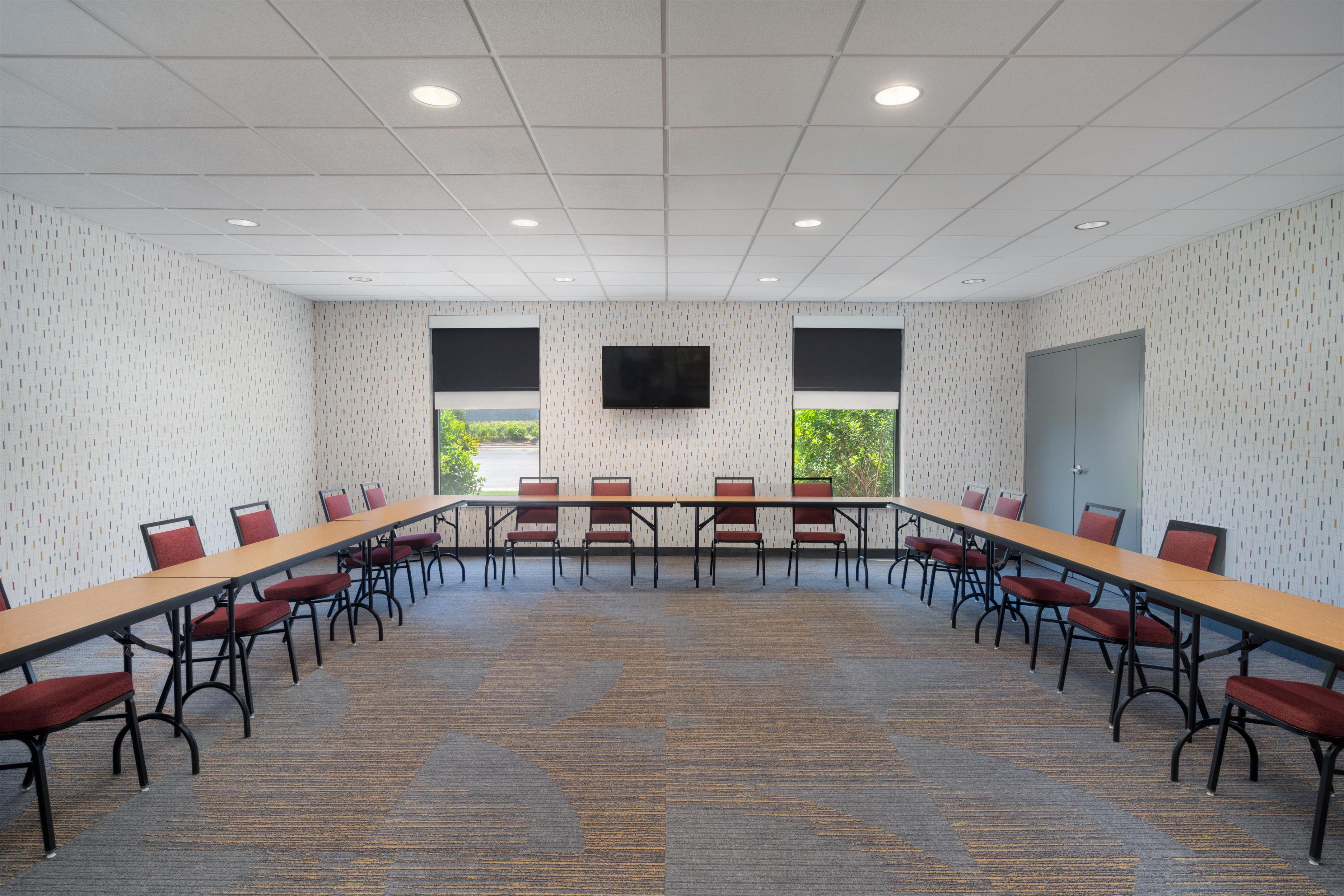 Meeting Room | Home2 Suites by Hilton Opelika-Auburn, AL