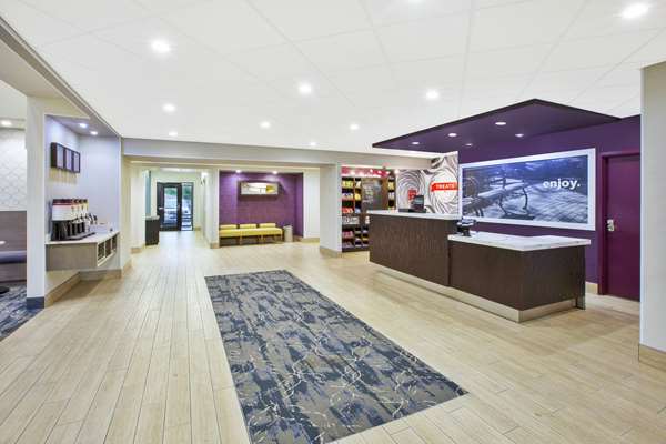  - Hampton Inn & Suites Oakwood Village