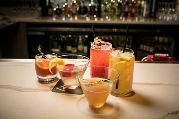 Bar - Hilton Garden Inn Downtown Iowa City