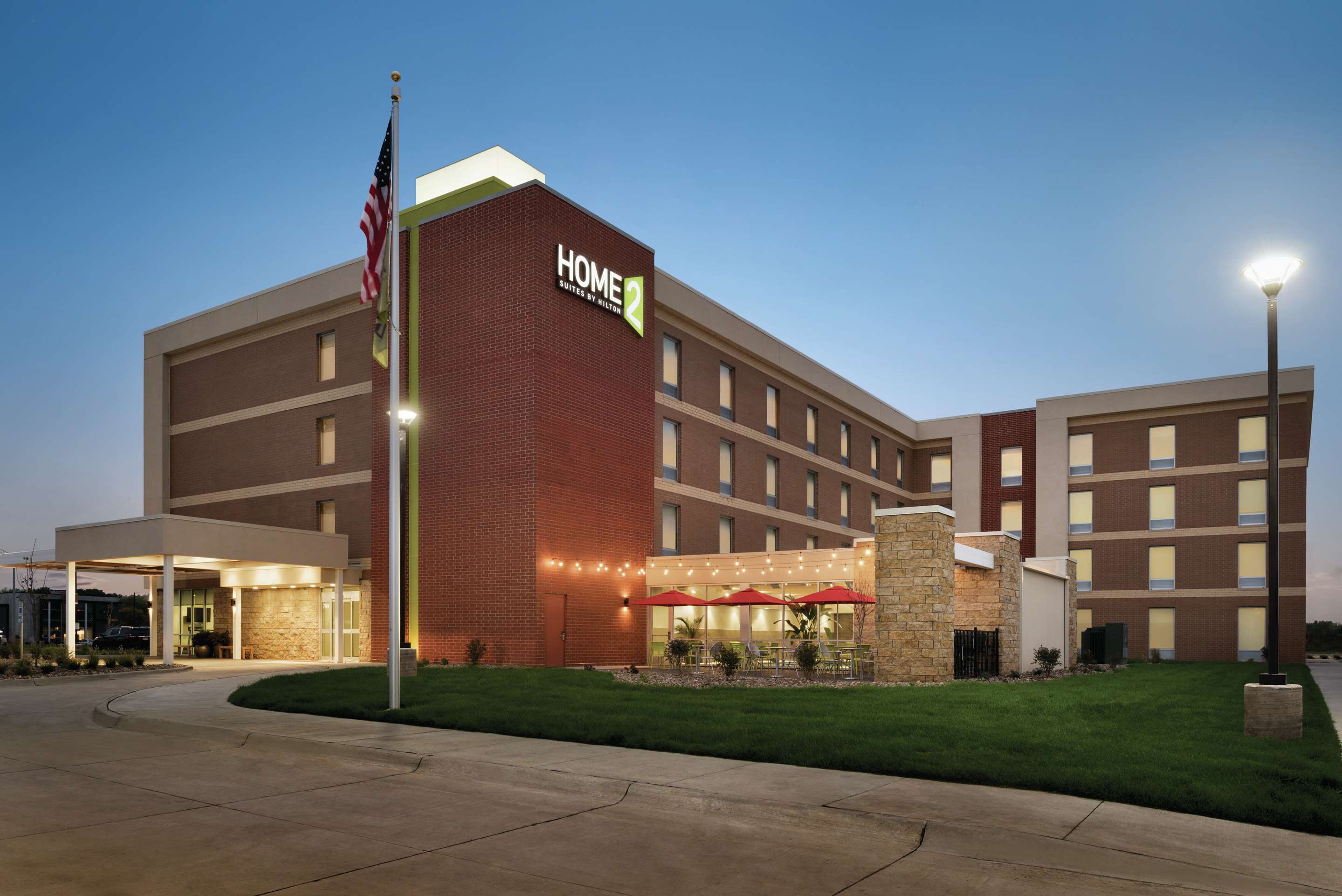 Exterior | Home2 Suites Iowa City Coralville