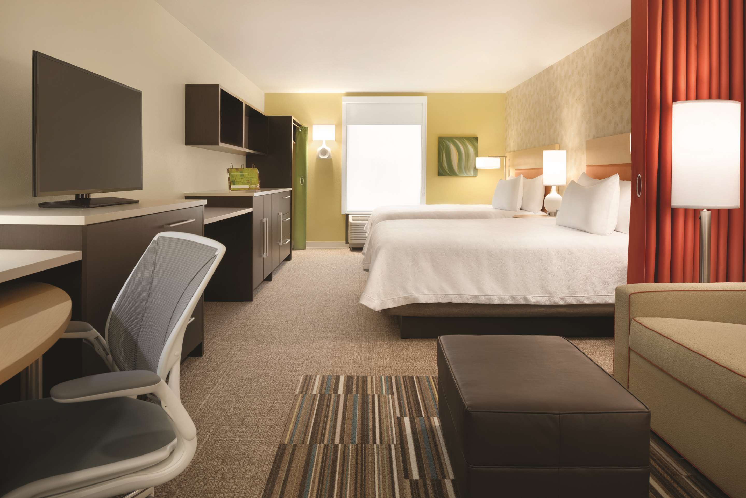 Guest room