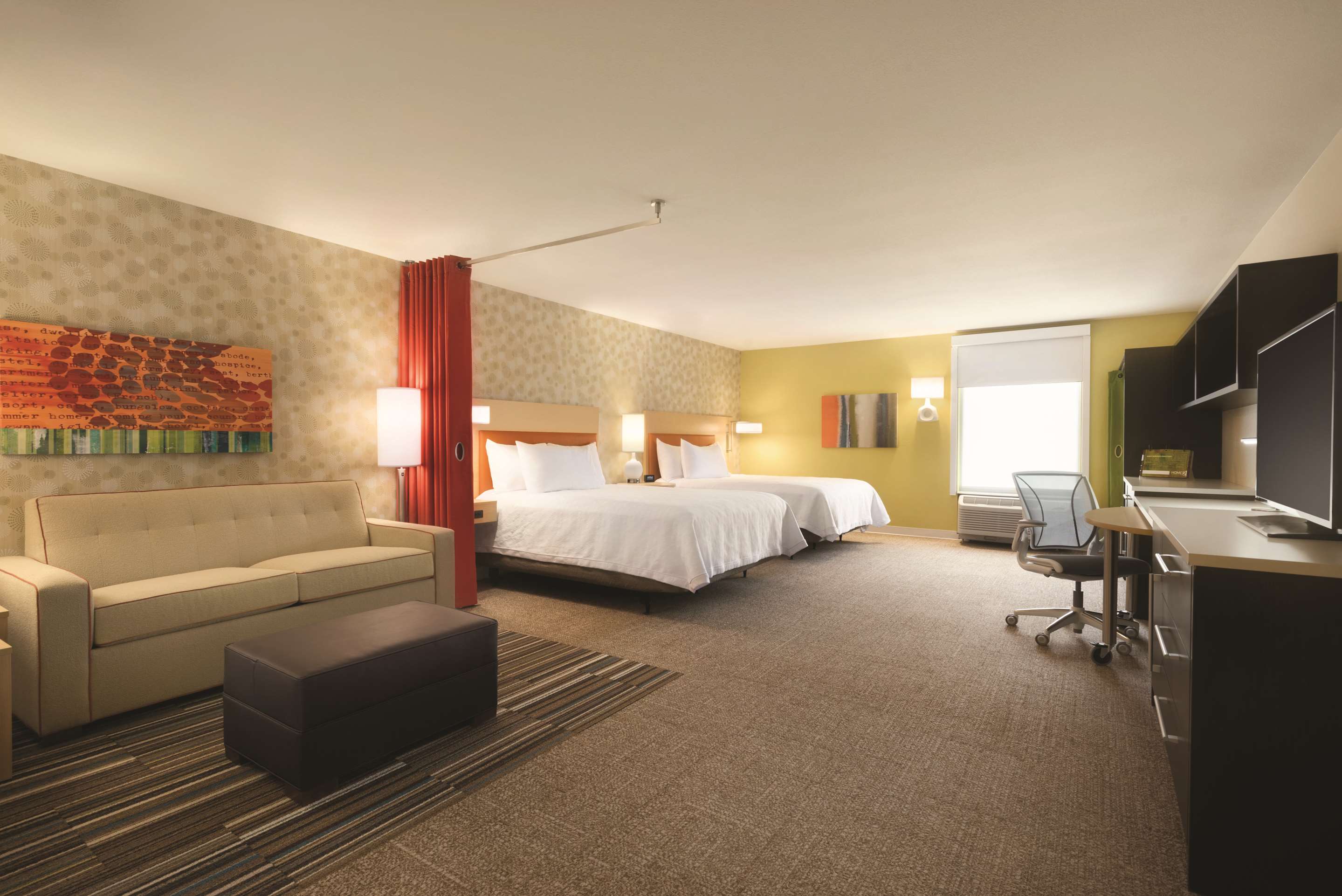 Guest room