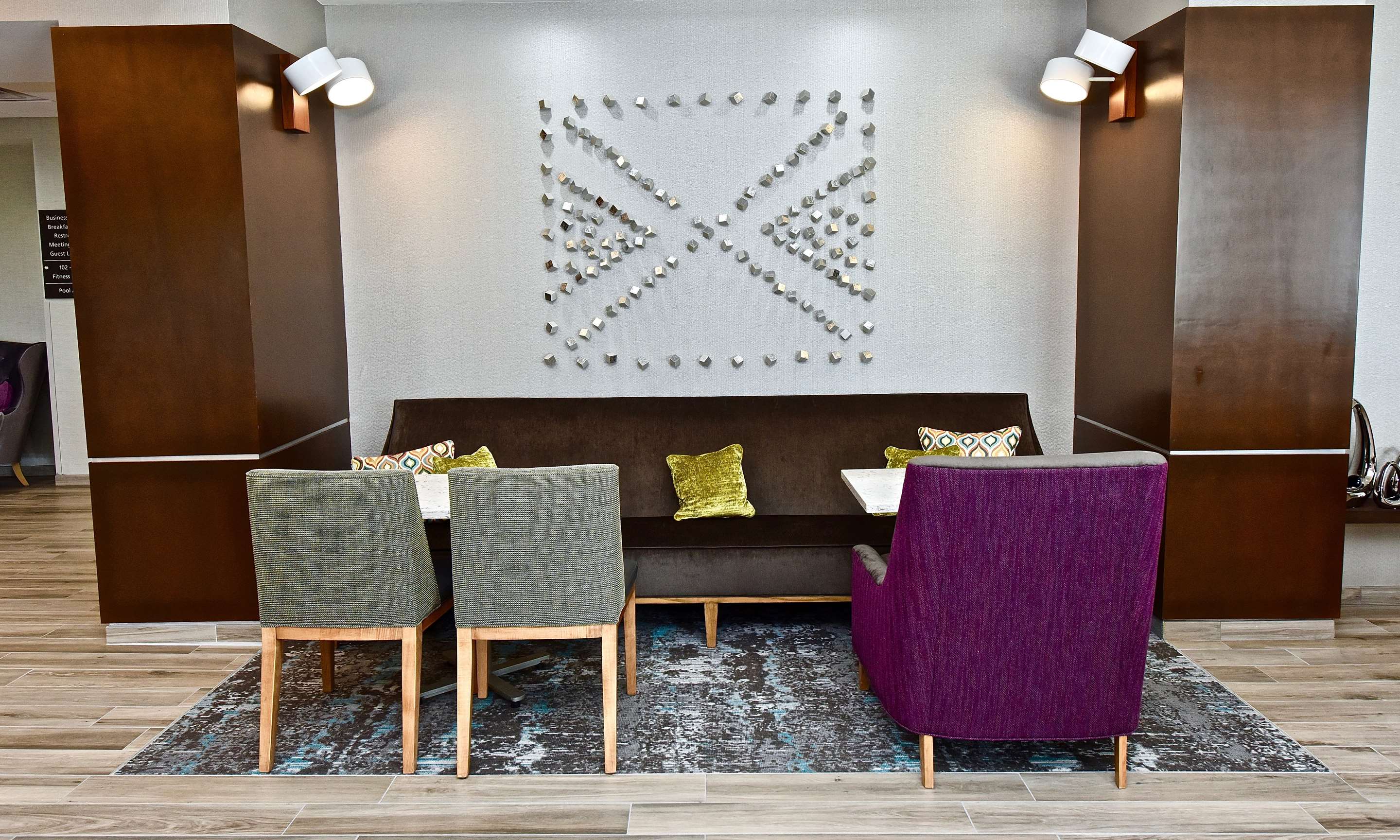 Lobby | Hampton Inn Kirksville