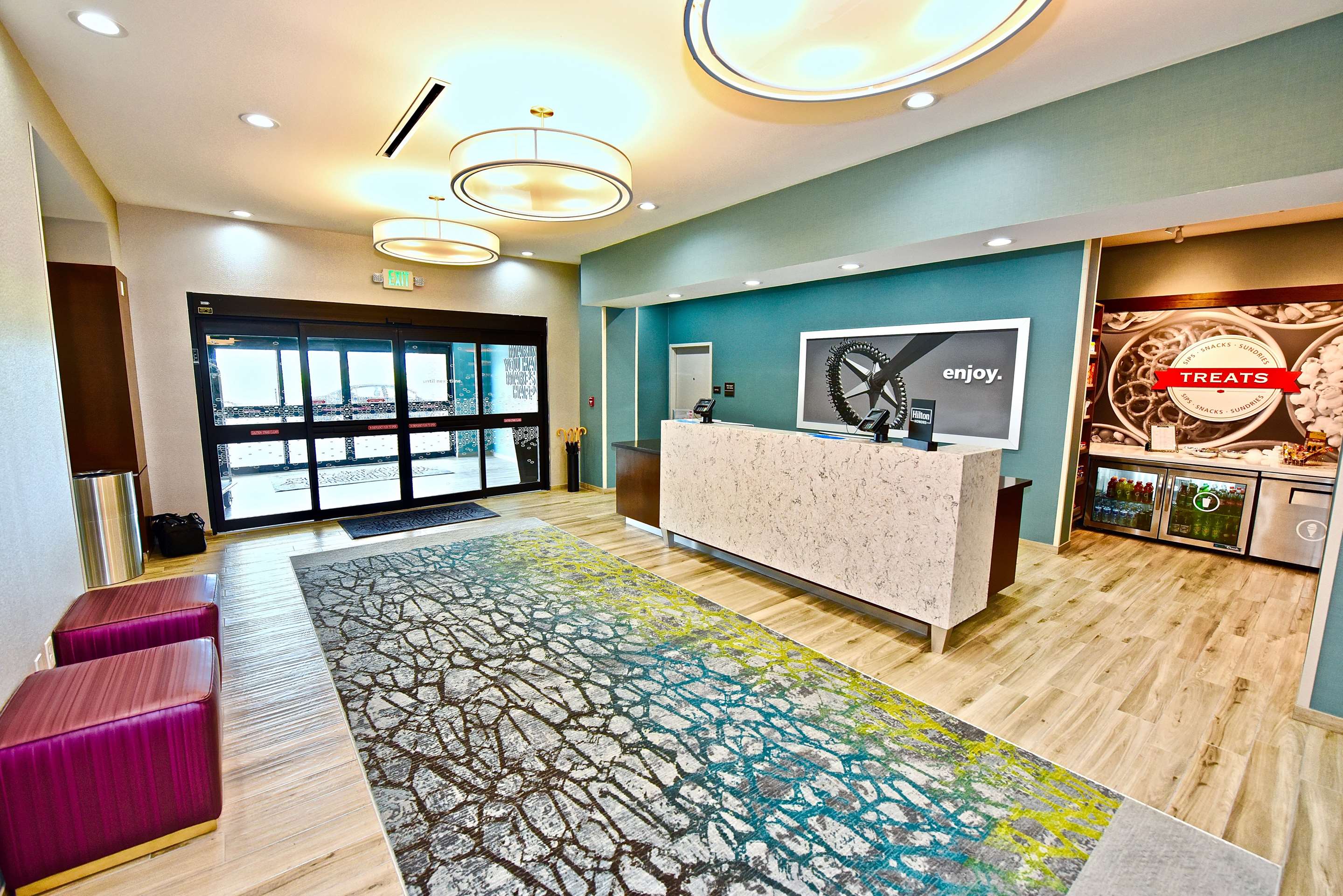 Lobby | Hampton Inn Kirksville