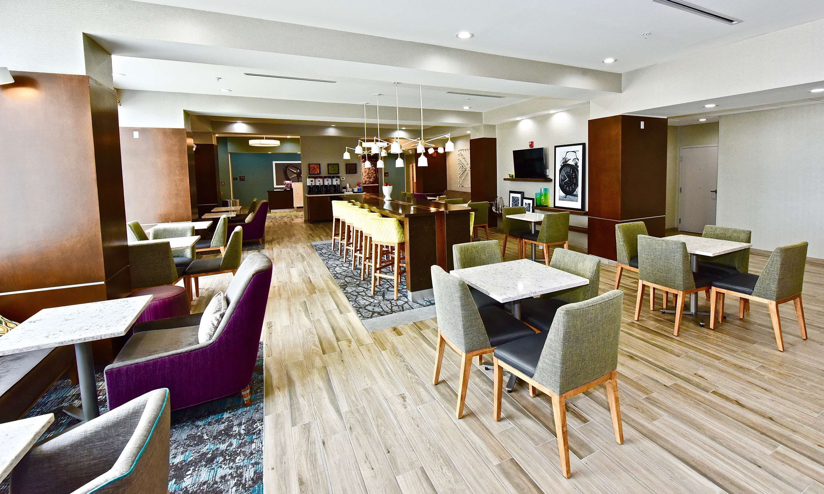 Lobby | Hampton Inn Kirksville