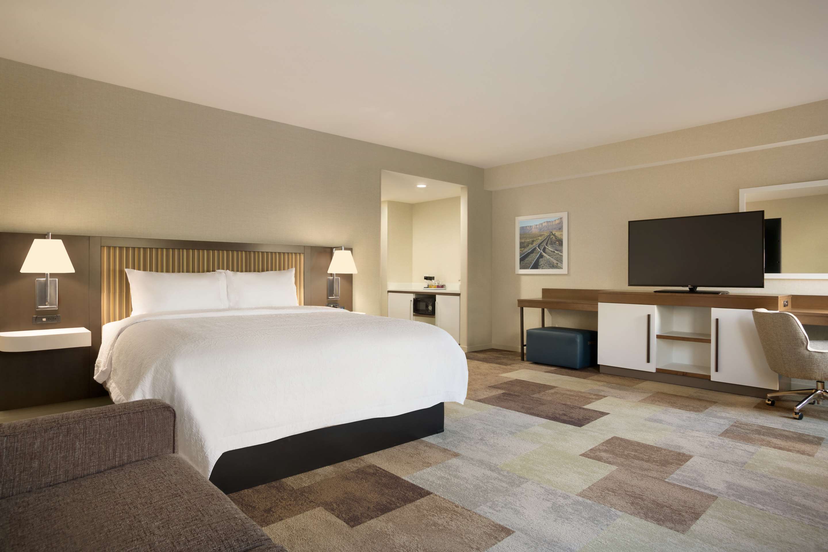 Guest room