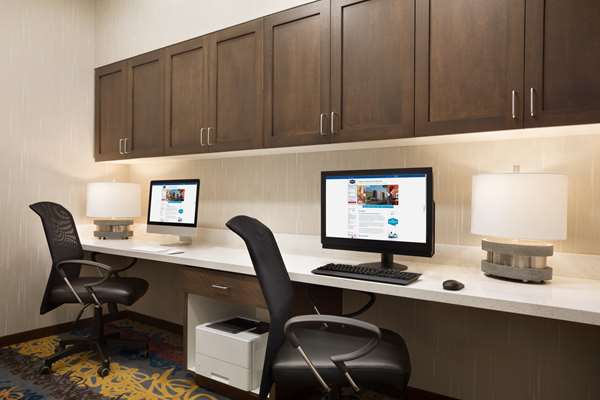Conference Area - Hampton Inn & Suites Holladay