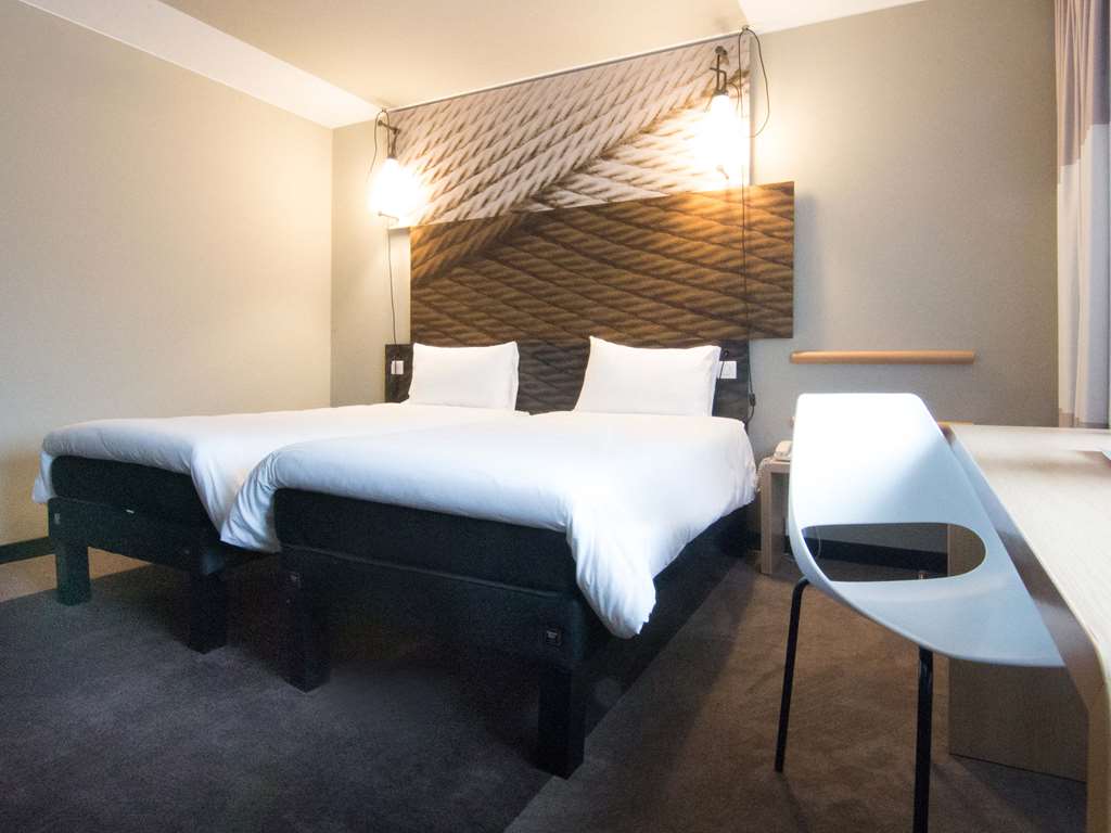 ibis Poznan Centrum Room Type - Spacious room with twin beds