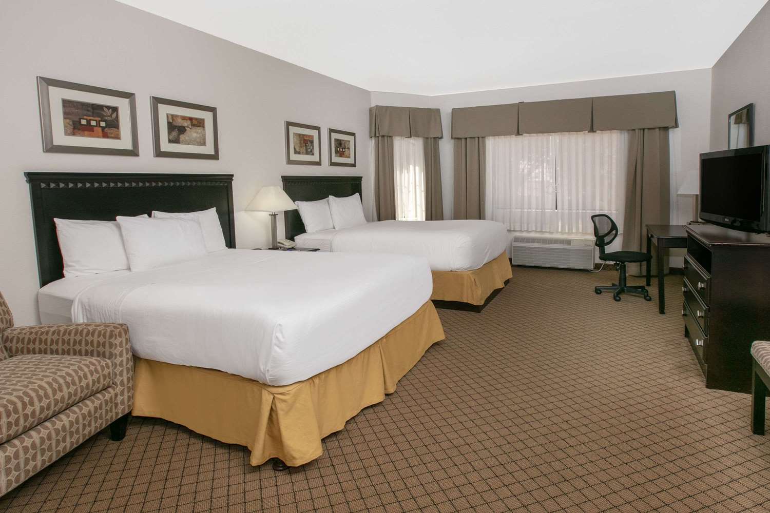 Baymont Inn Suites Roswell Nm See Discounts