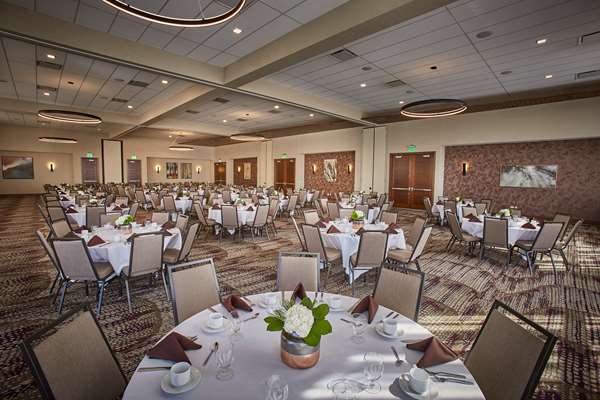 Restaurant - Hilton Garden Inn Wausau