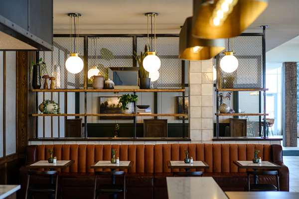 Restaurant - Hilton Garden Inn Wausau