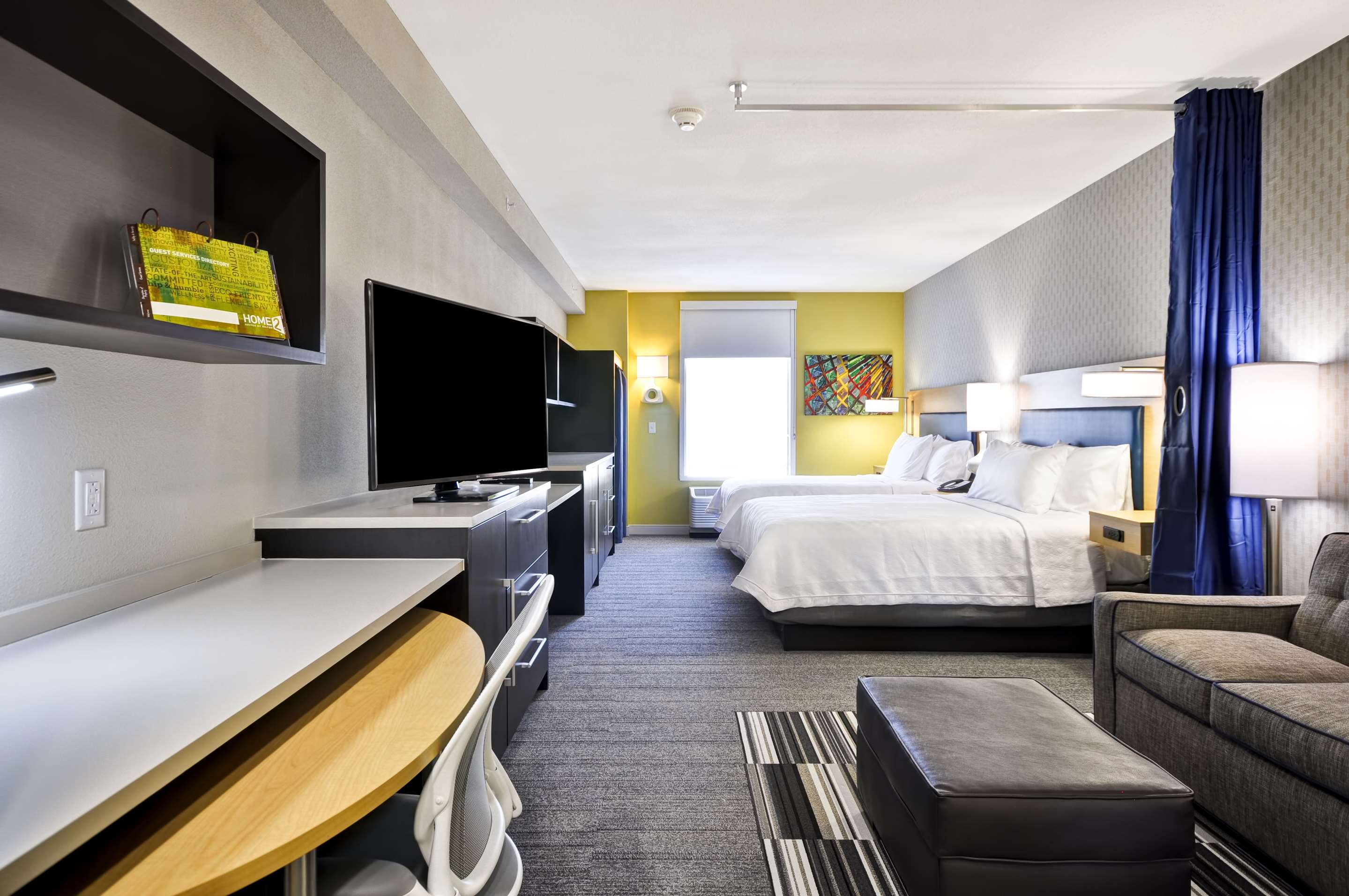 Guest room
