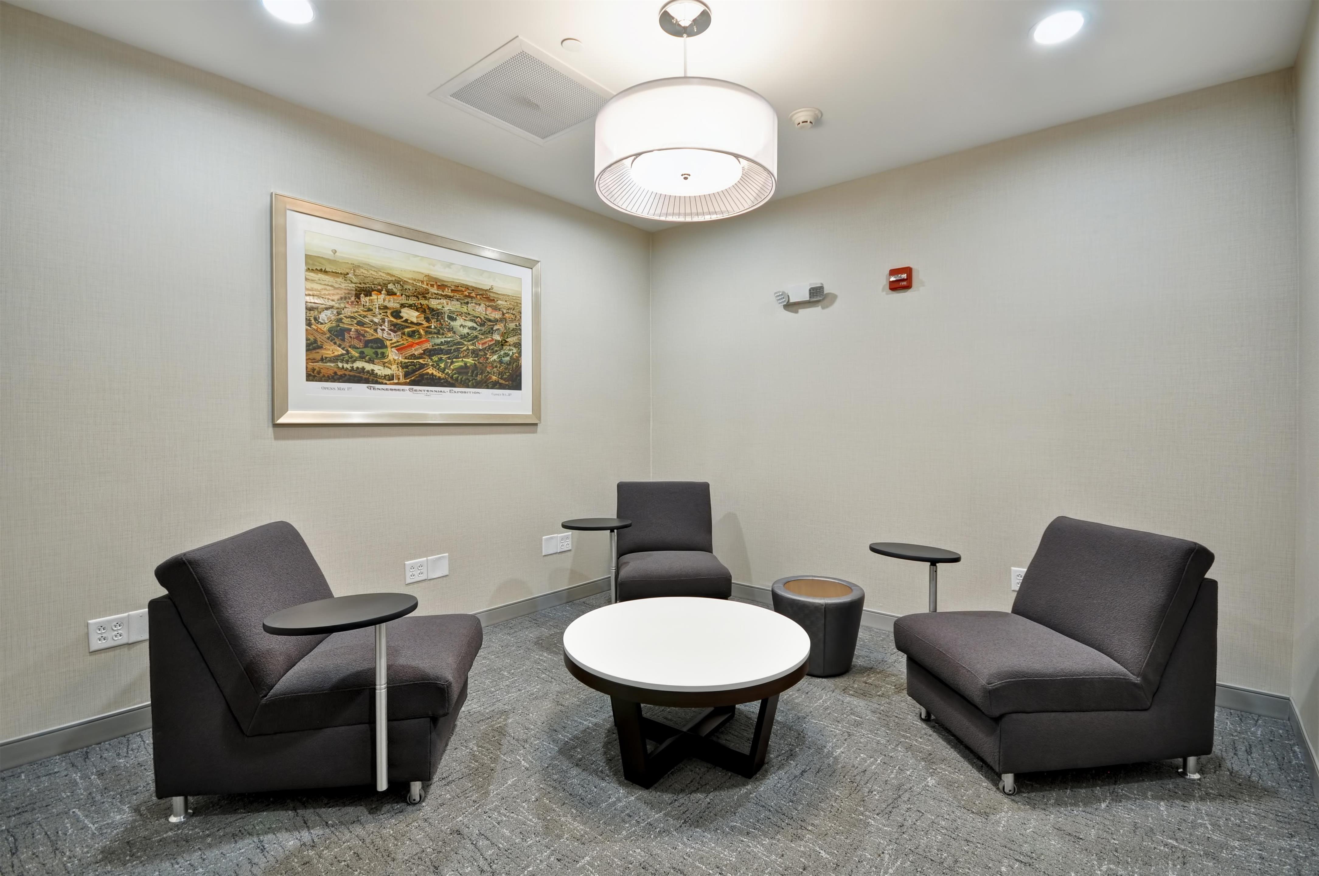 Lobby | Home2 Suites Mt. Juliet, TN