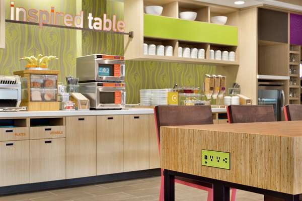 Amenities - Home2 Suites by Hilton Cincinnati Airport South Florence - I-71 & I-75, Exit 181