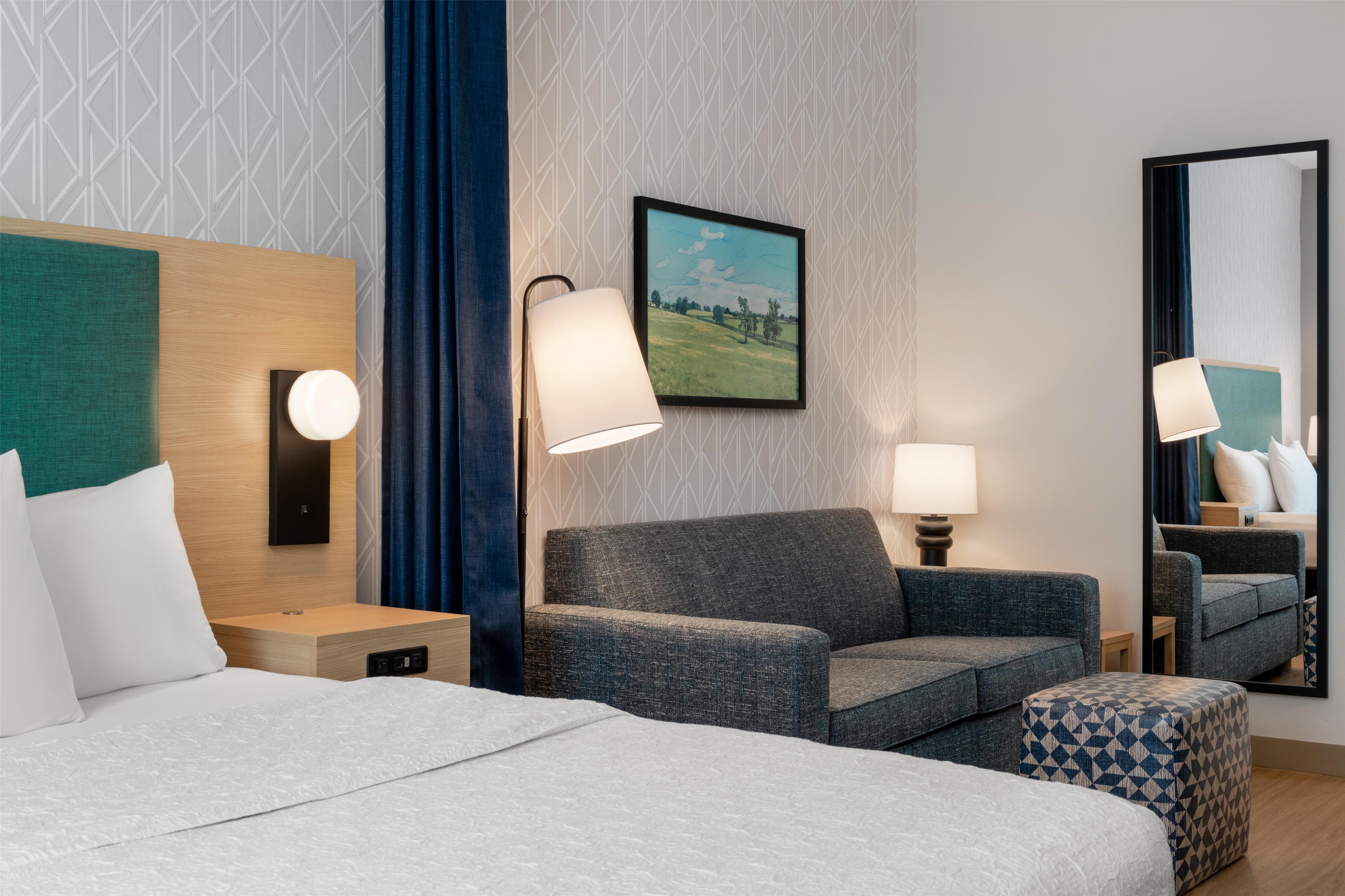 Guest room