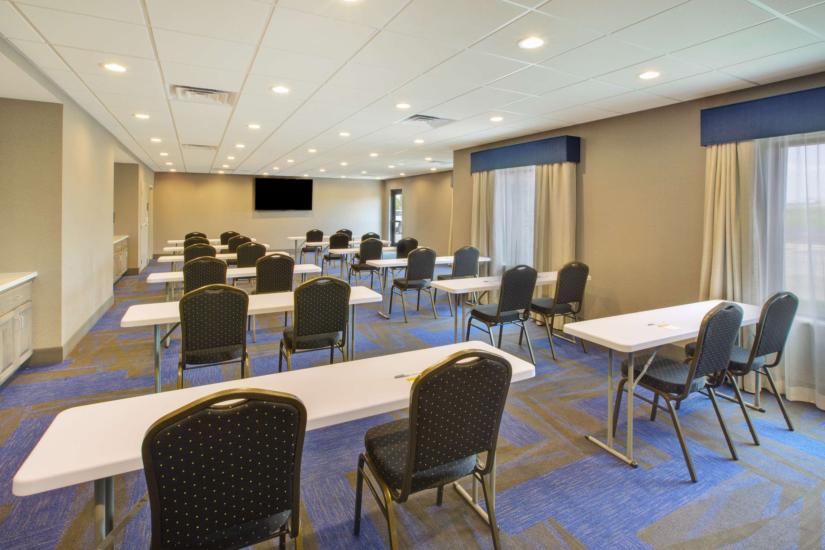 Meeting Room | Hampton Inn & Suites Southwest/Sioux Falls
