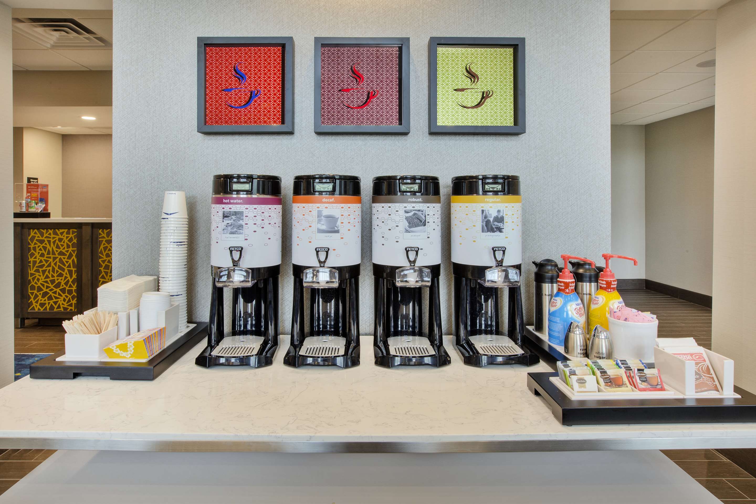 Restaurant | Hampton Inn & Suites Southwest/Sioux Falls