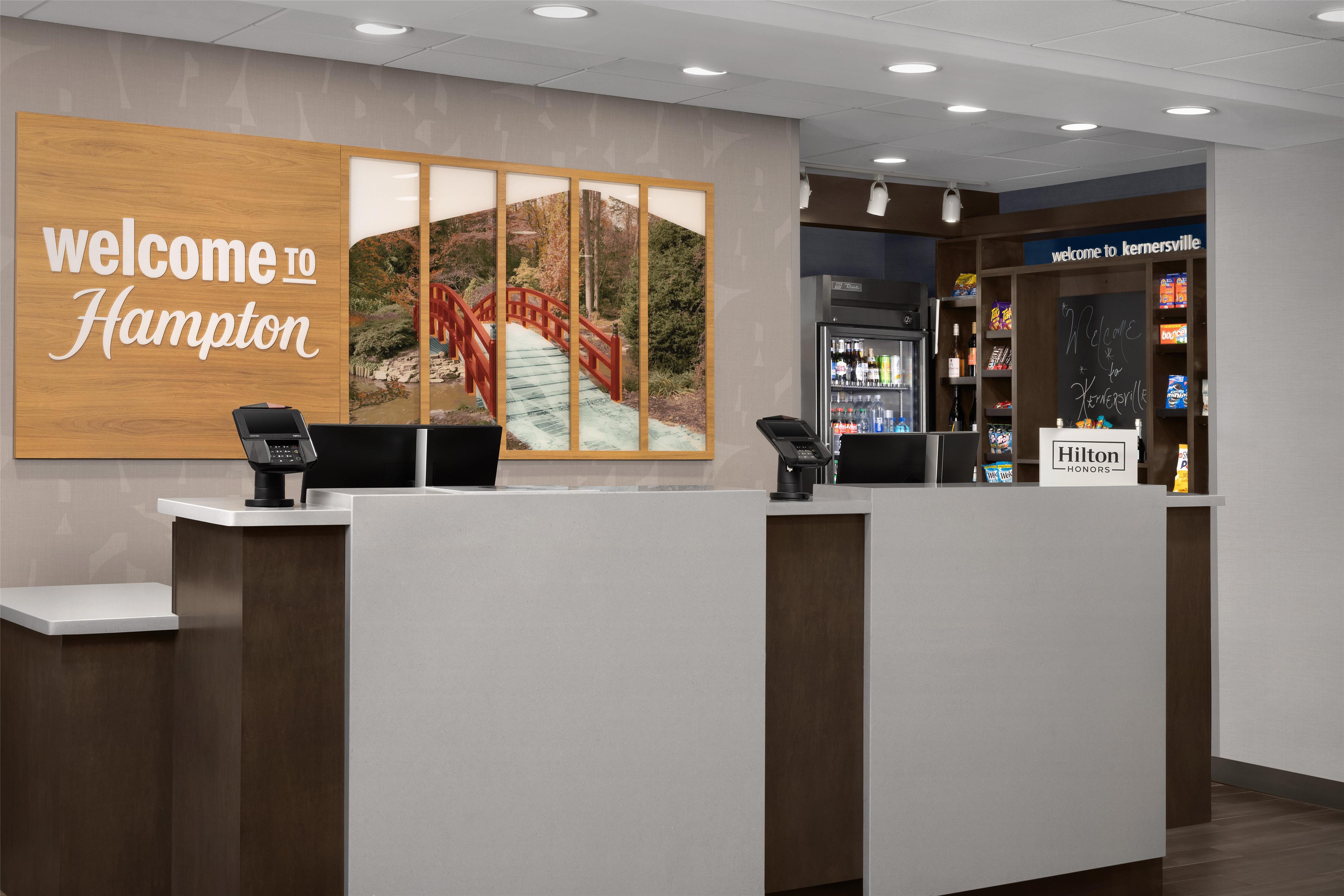 Reception | Hampton Inn Kernersville