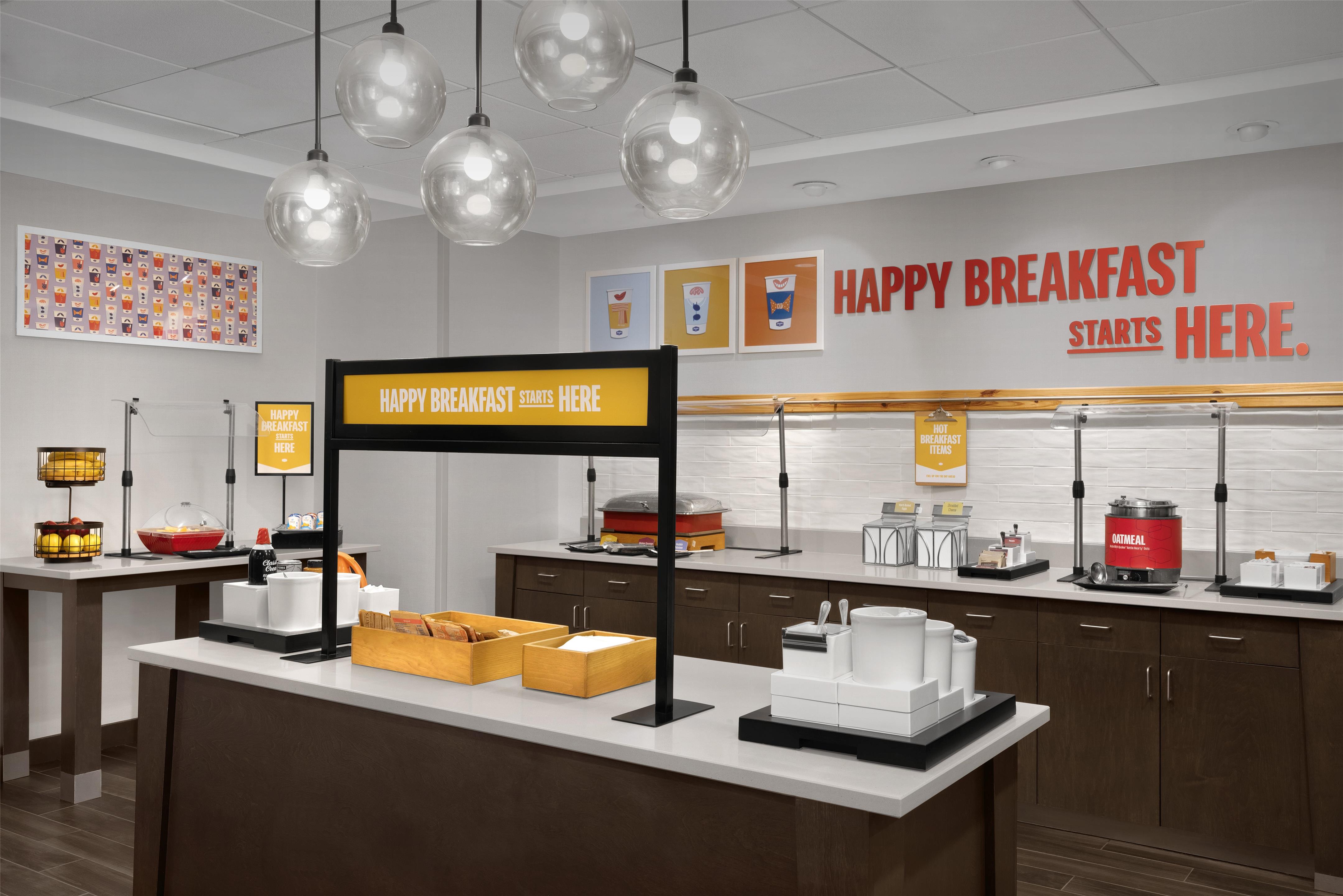 Breakfast Area | Hampton Inn Kernersville