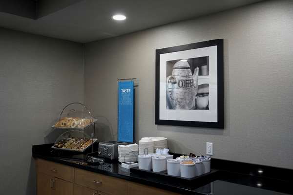 Restaurant - Hampton Inn & Suites Ridgeland - I-55, Exit 105B