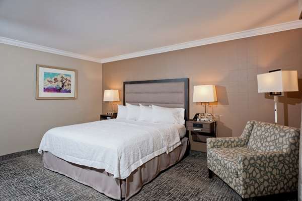  - Hampton Inn & Suites Ridgeland - I-55, Exit 105B