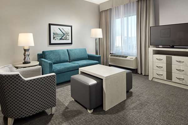  - Homewood Suites by Hilton Airport Long Beach