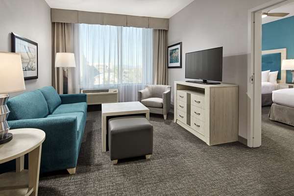 - Homewood Suites by Hilton Airport Long Beach