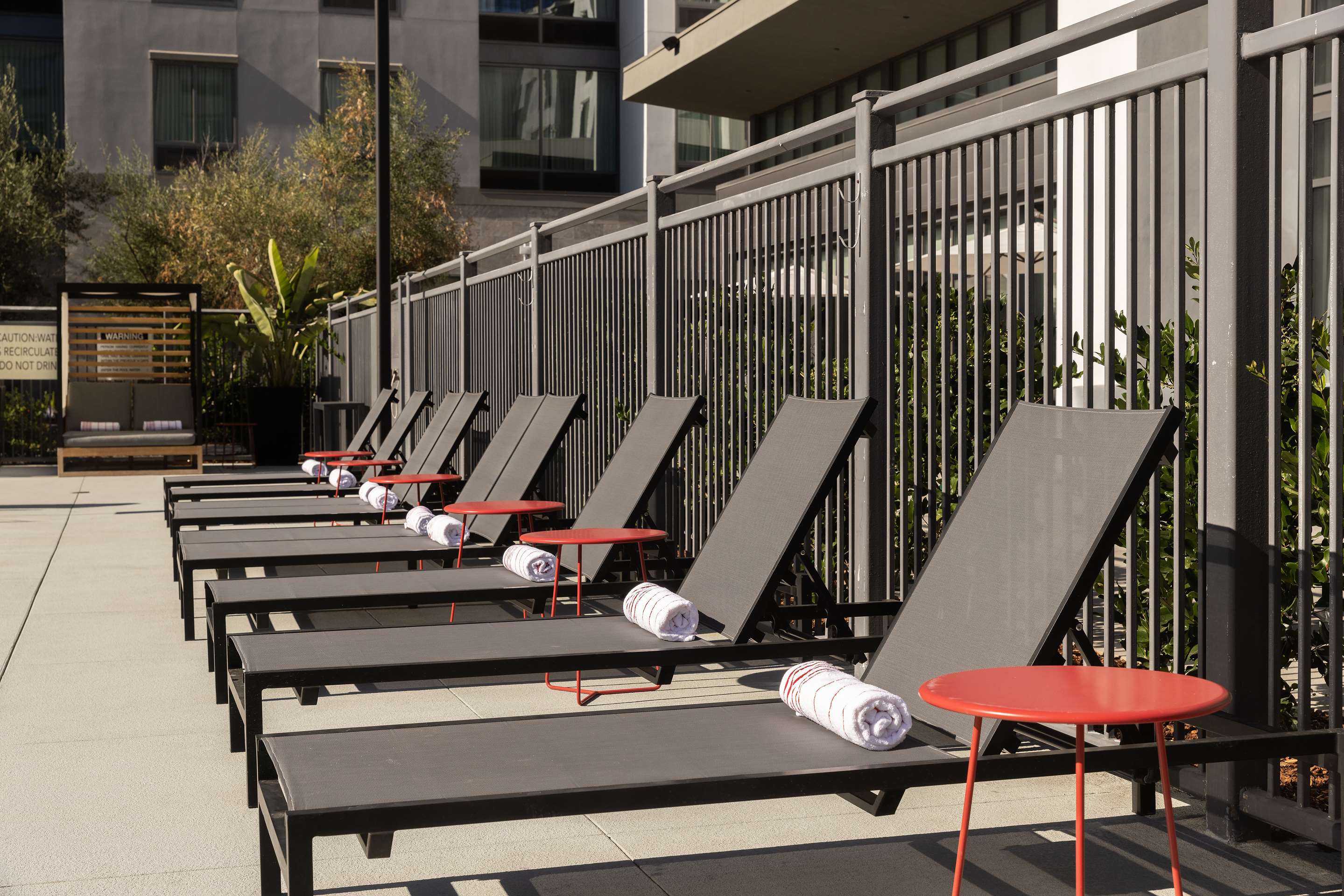 Pool | Homewood Suites by Hilton Long Beach Airport