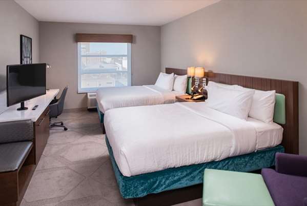  - Hilton Garden Inn Downtown Little Rock - I-30, Exits 140 & 140A