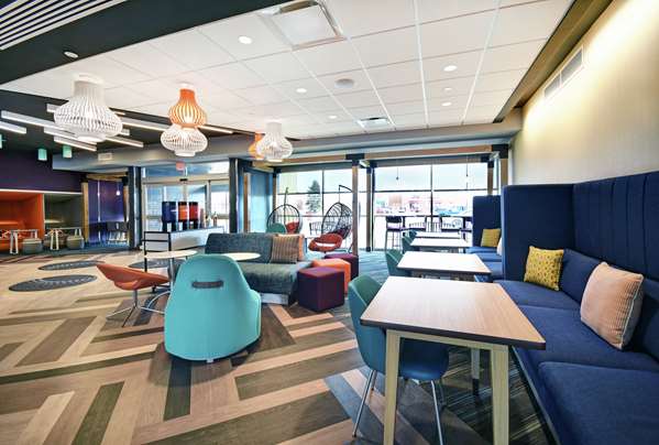  - Tru by Hilton Hotel Airport South Portland