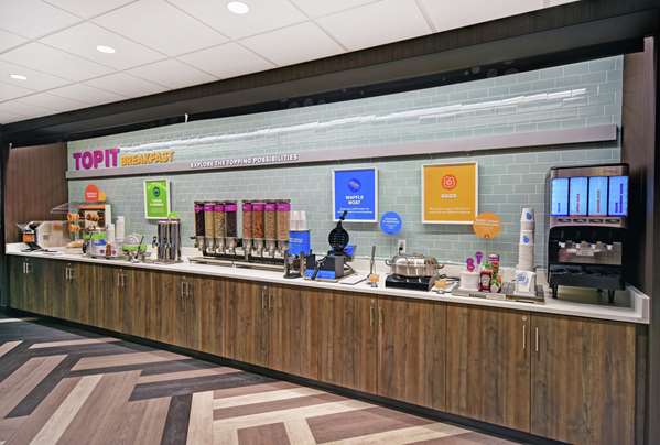 Restaurant - Tru by Hilton Hotel Airport South Portland