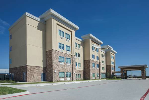 Exterior view - La Quinta Inn & Suites Kingsville