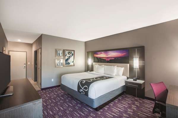  - La Quinta Inn & Suites Kingsville