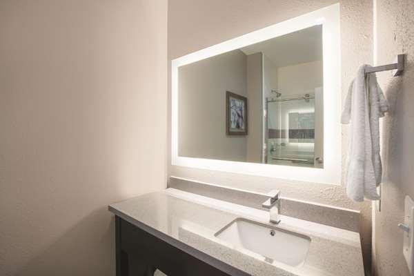  - La Quinta Inn & Suites Kingsville