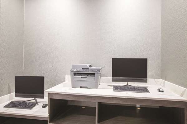 Conference Area - La Quinta Inn & Suites Kingsville