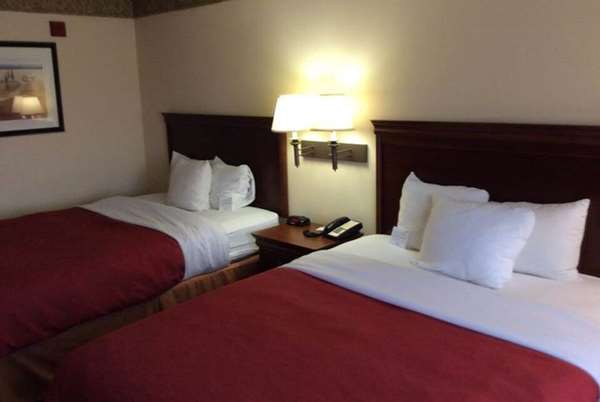  - Baymont Inn & Suites Clinton - I-75, Exit 122
