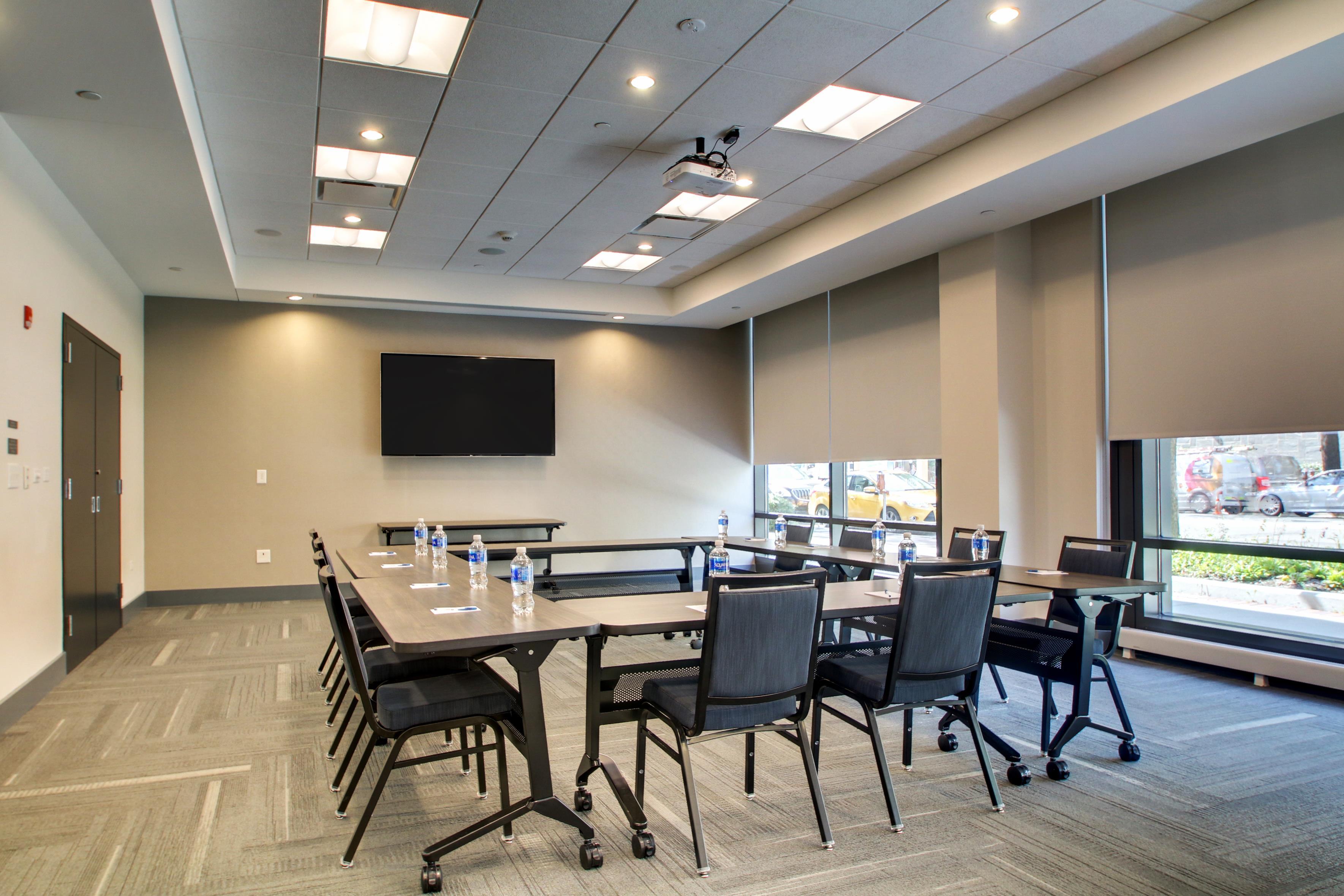 Meeting Room | Hyatt House Chicago/Evanston