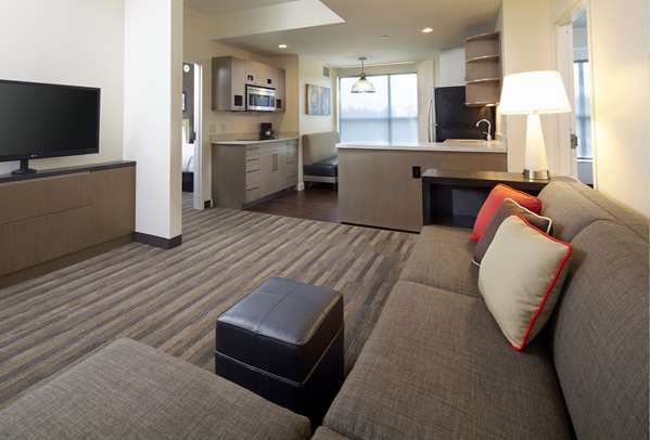 Suite - Hyatt House Charleston - I-26, Exit 221B