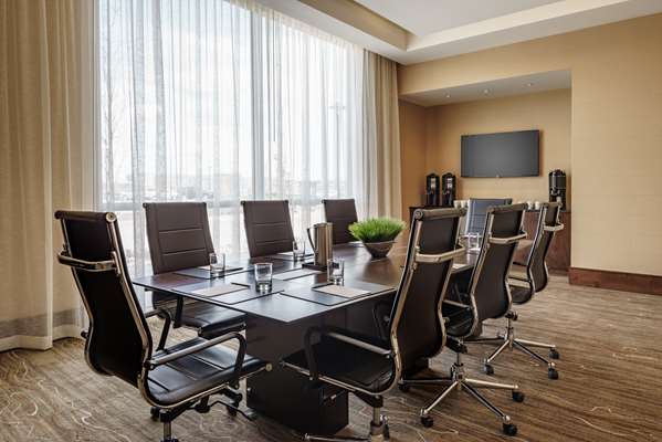  - Hyatt Regency Hotel Conference Center Aurora - I-225, Exits 10 & 10A
