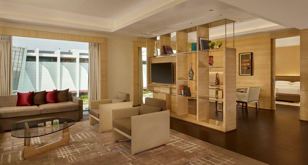 HYATT REGENCY CHANDIGARH-guestroom-Guest Room,Suite,On-Site.jpg