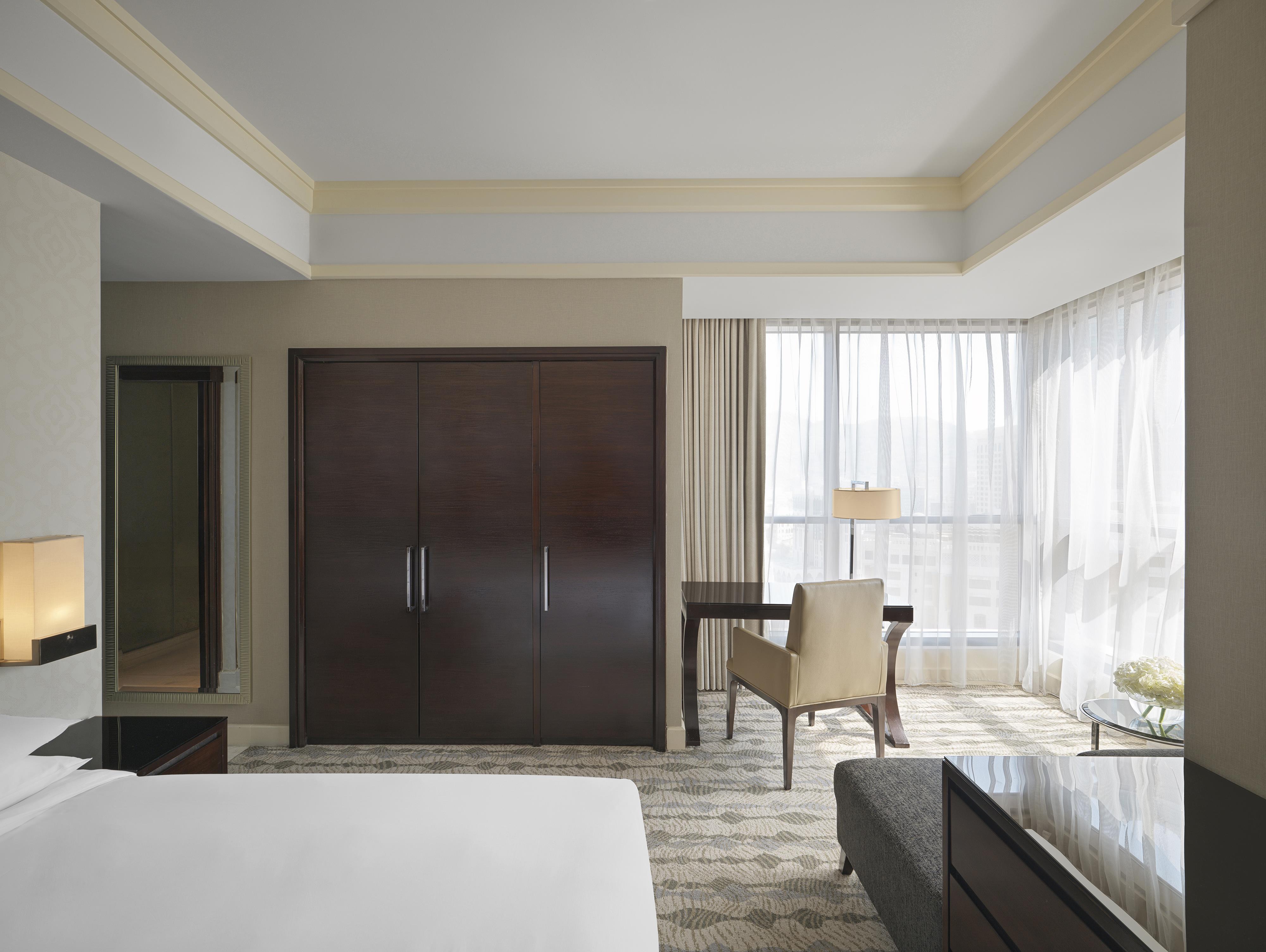 JABAL OMAR HYATT REGENCY MAKKAH Room Type - 1 King Bed with Club Access
