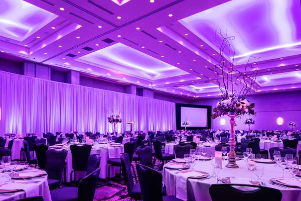  - Hyatt Place Hotel City Center Lenexa - I-435, Exit 3